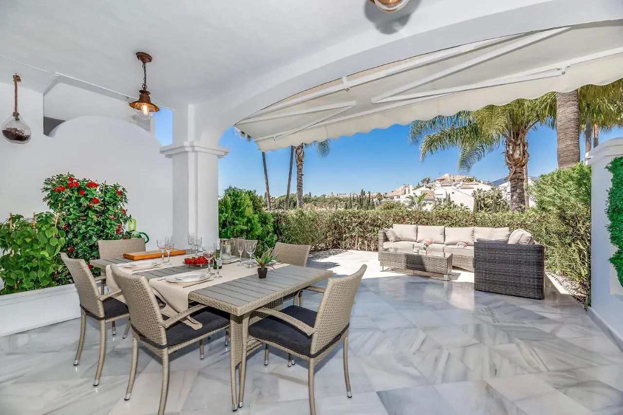 Vila Luxury Townhouse Golden Mile Marbella